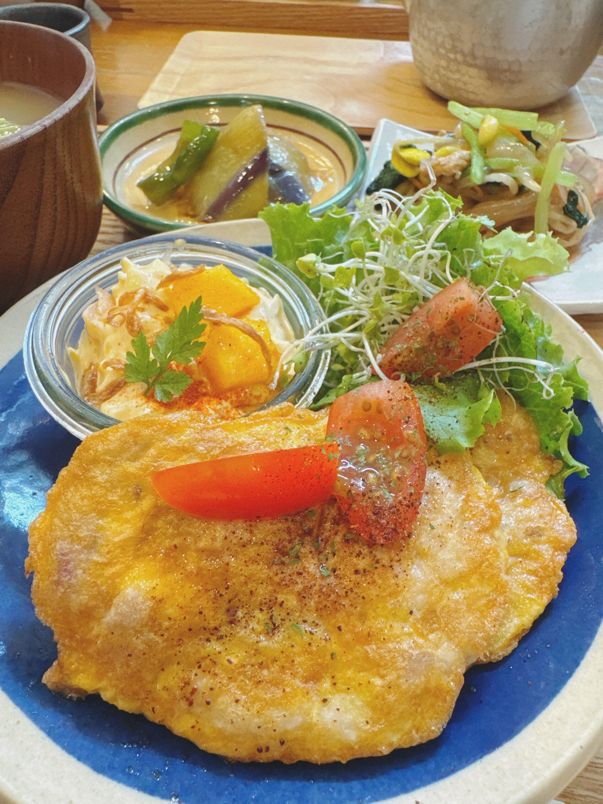 隠れ家レストラン「旅するタルタルソース・モンク食堂」