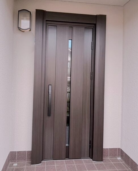 神戸市北区　寒さと防犯対策をしたかった！YKKAPの断熱ドアリフォームで安心＆快適★～お客様の声～