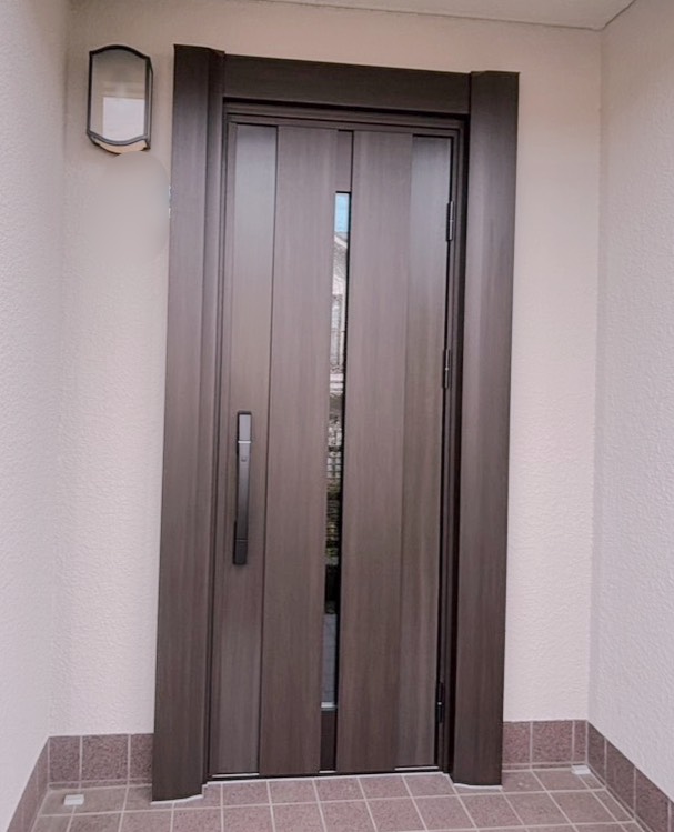 D2仕様(一般～温暖地域向けのしっかり断熱タイプ)で玄関を守る✊✨